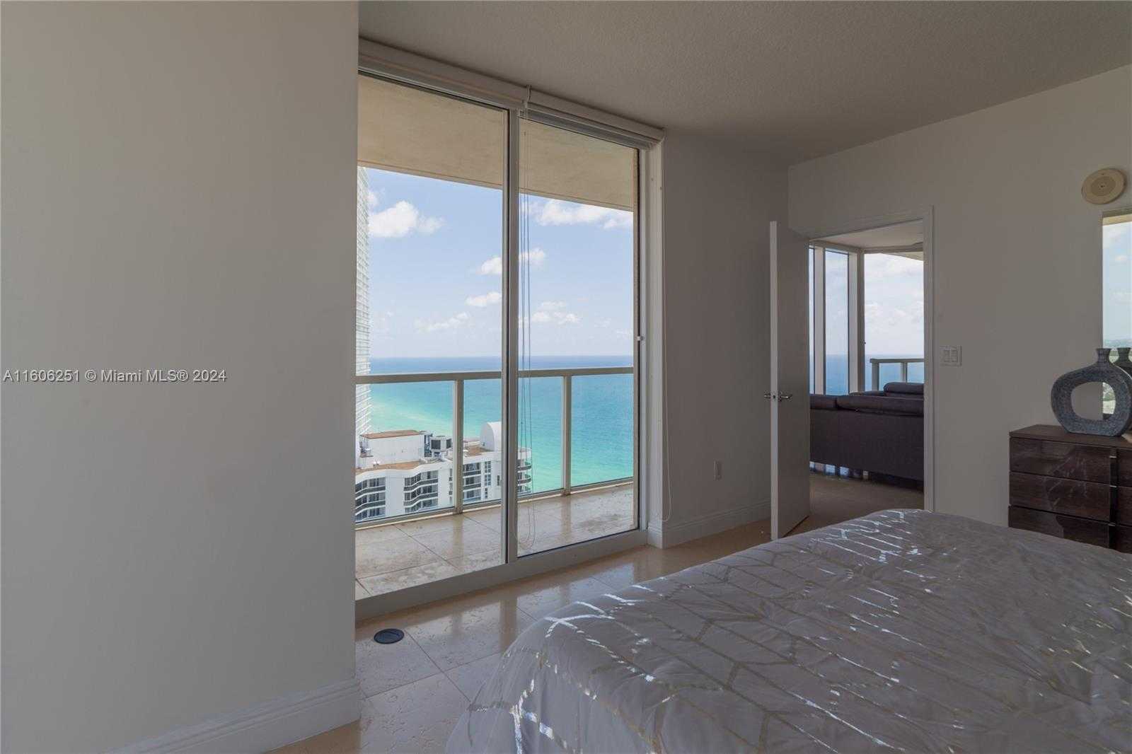 Small Image of 16699 COLLINS AVE #3707, Sunny Isles Beach Number 8