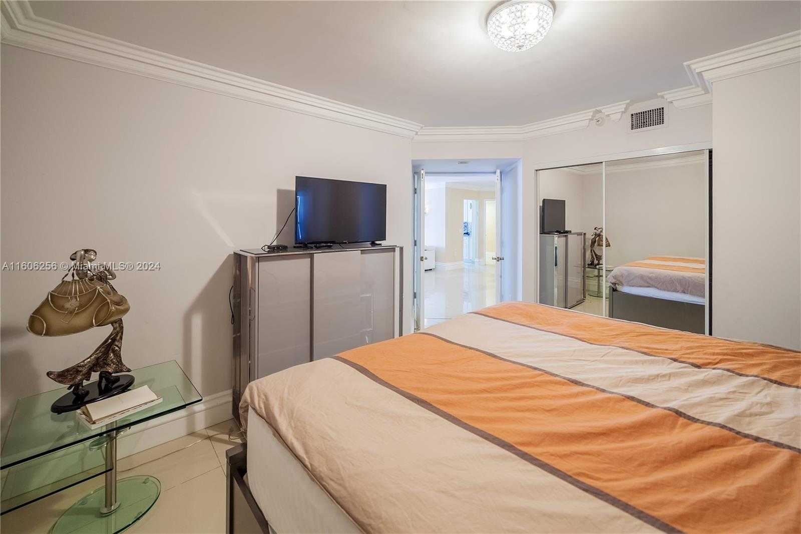 Small Image of 16711 COLLINS AVE #303, Sunny Isles Beach Number 13