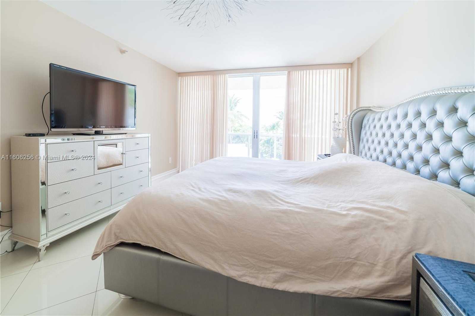 Small Image of 16711 COLLINS AVE #303, Sunny Isles Beach Number 27