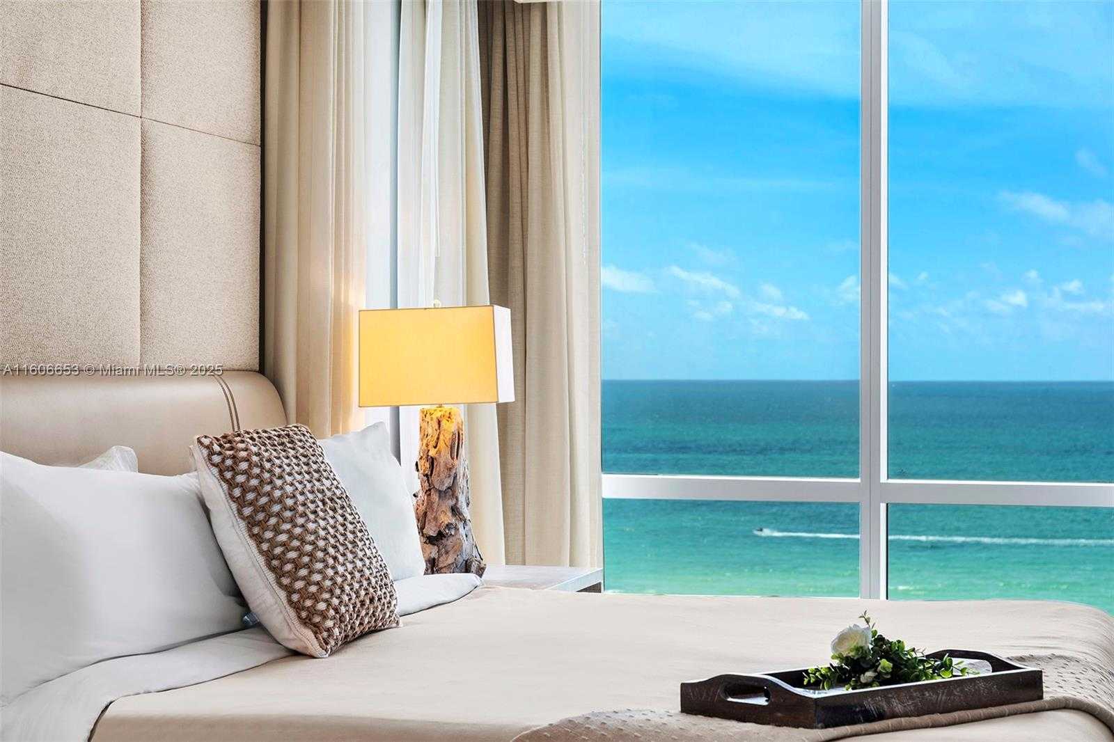 Small Image of Miami Beach Number 25