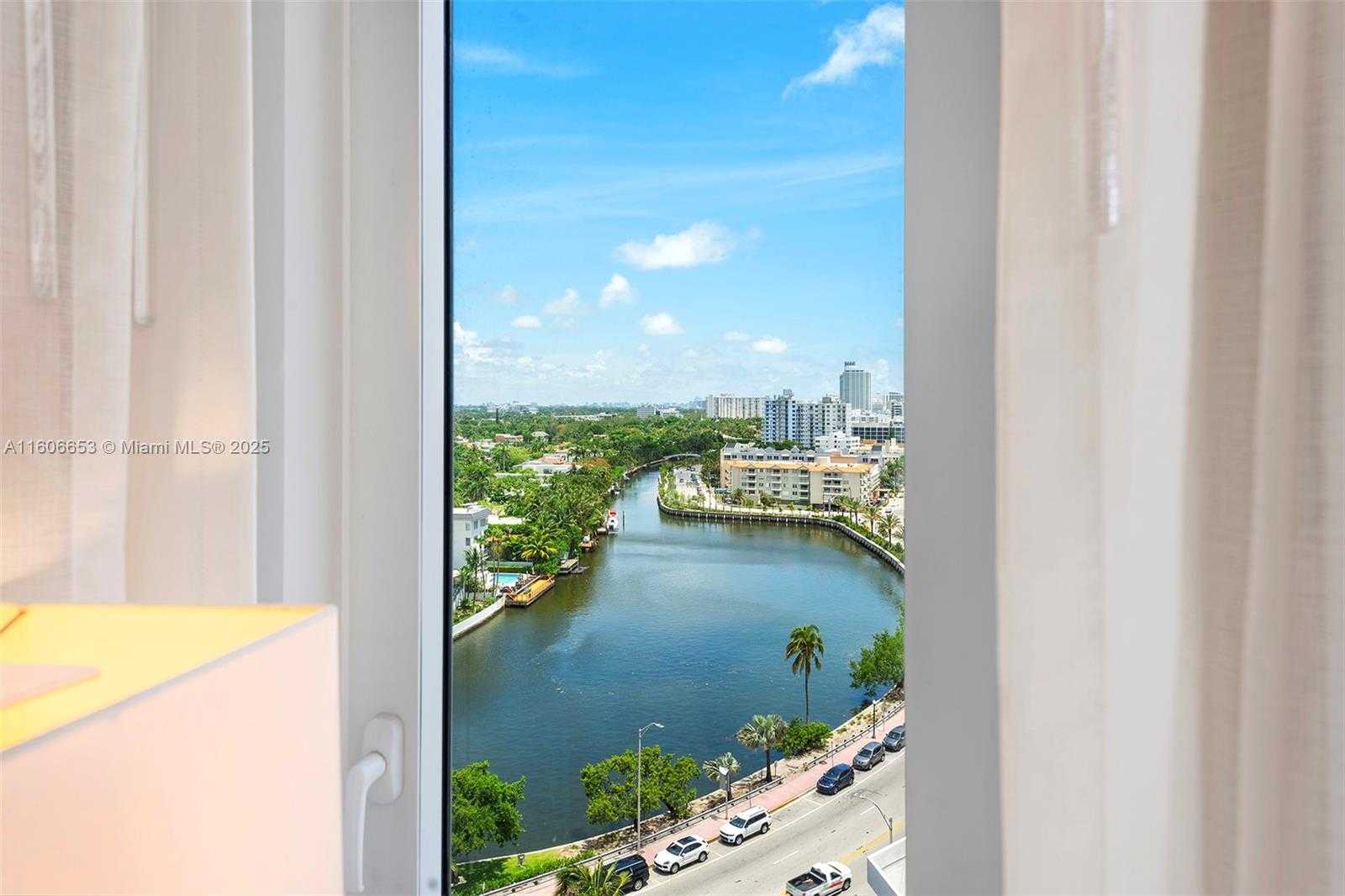 Small Image of Miami Beach Number 28