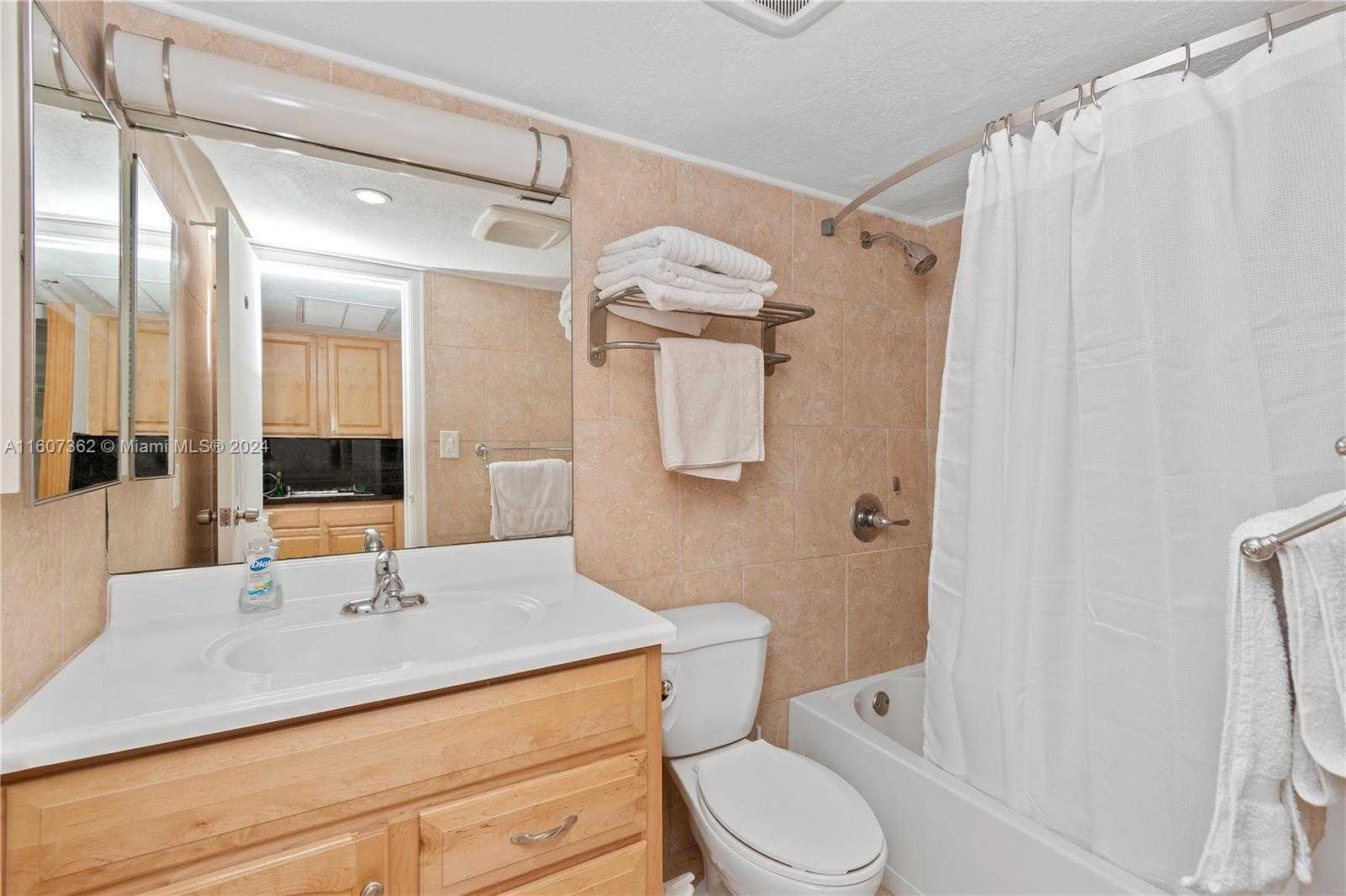 Small Image of 19201 COLLINS AVE #248, Sunny Isles Beach Number 19