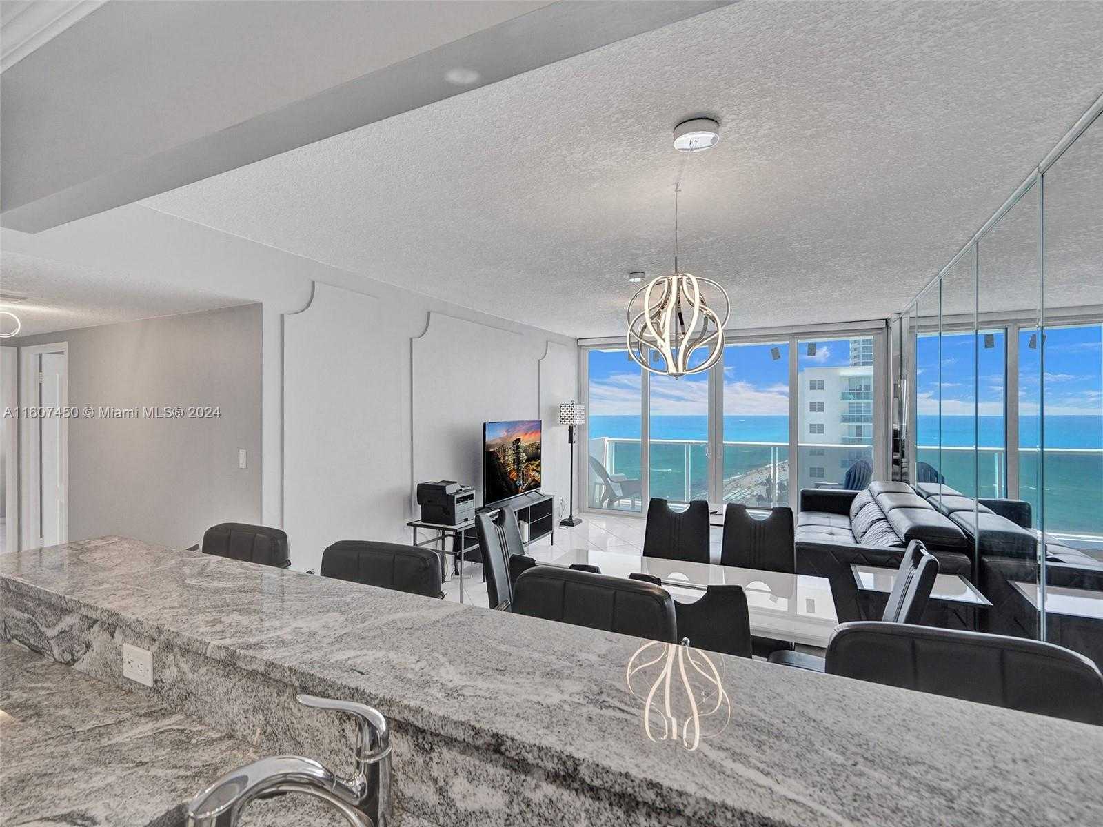 Small Image of 3725 SOUTH OCEAN DR #1506, Hollywood Number 3