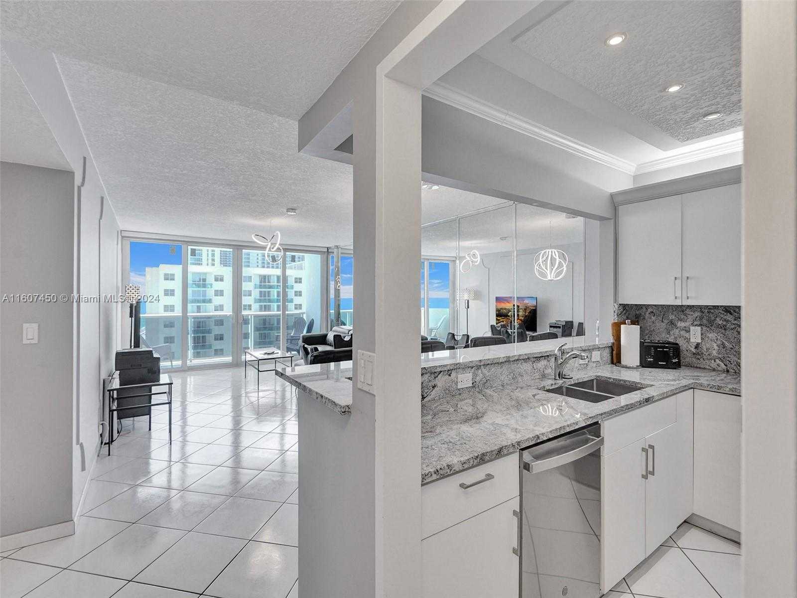 Small Image of 3725 SOUTH OCEAN DR #1506, Hollywood Number 32