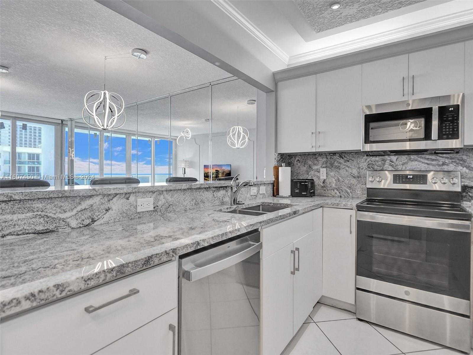 Small Image of 3725 SOUTH OCEAN DR #1506, Hollywood Number 33