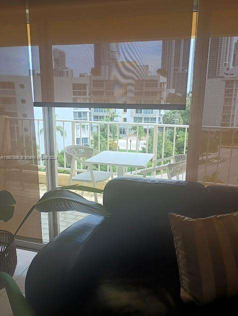 Small Image of 200 178TH DR #612, Sunny Isles Beach Number 4