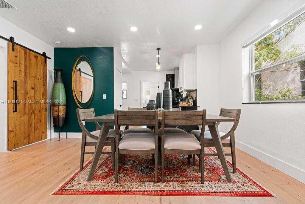 Small Image of 3902 NORTH WEST 3RD AVE, Miami Number 5