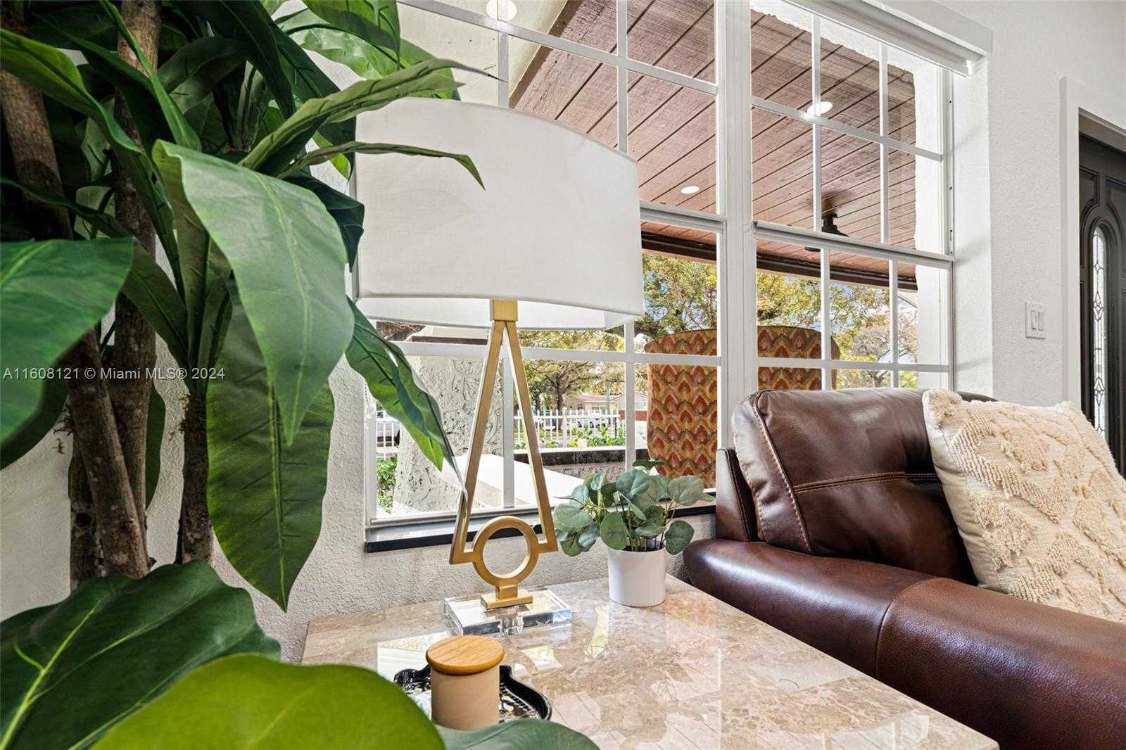 Small Image of 3902 NORTH WEST 3RD AVE, Miami Number 8