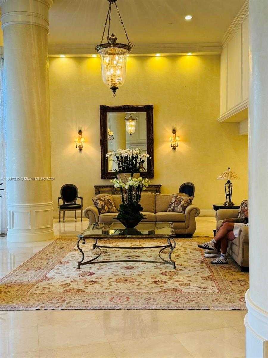Small Image of 3530 MYSTIC POINTE DR #LPH05, Aventura Number 22