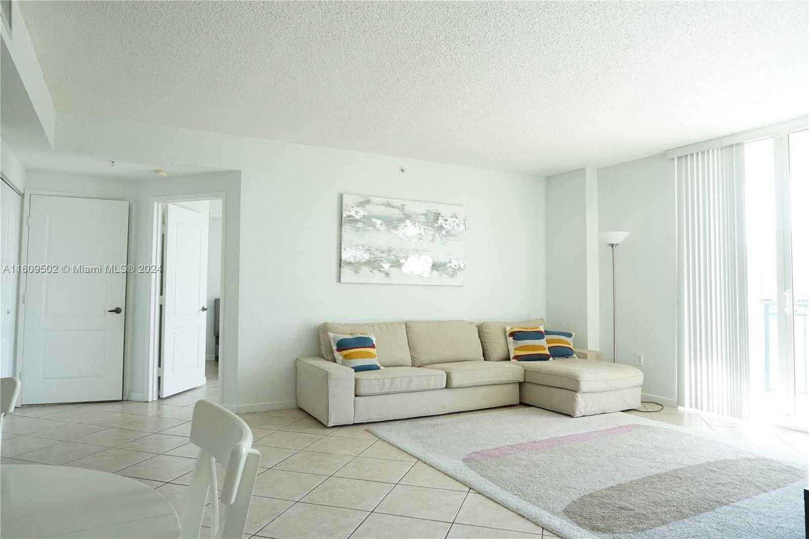 Small Image of 17555 ATLANTIC BLVD #606, Sunny Isles Beach Number 2