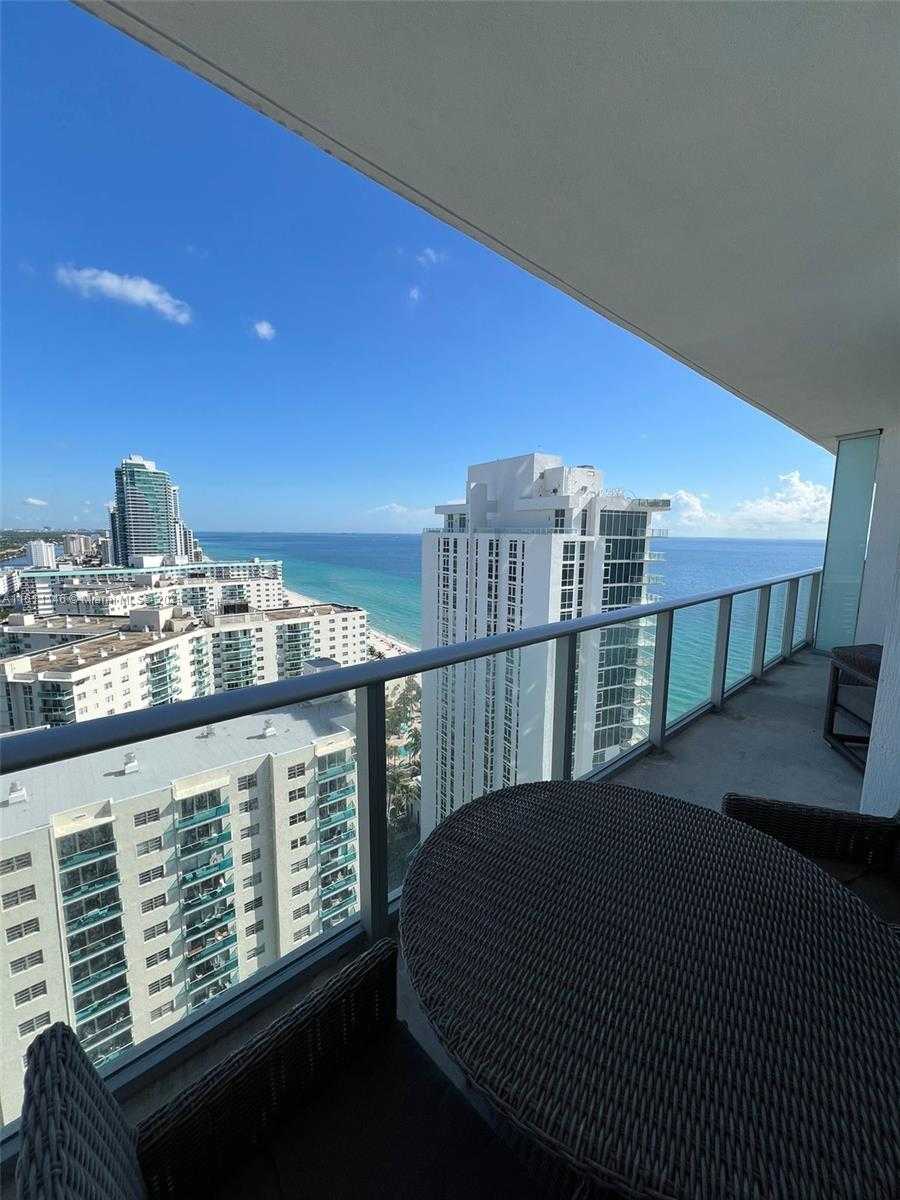 Small Image of 4111 SOUTH OCEAN DR #2004, Hollywood Number 3