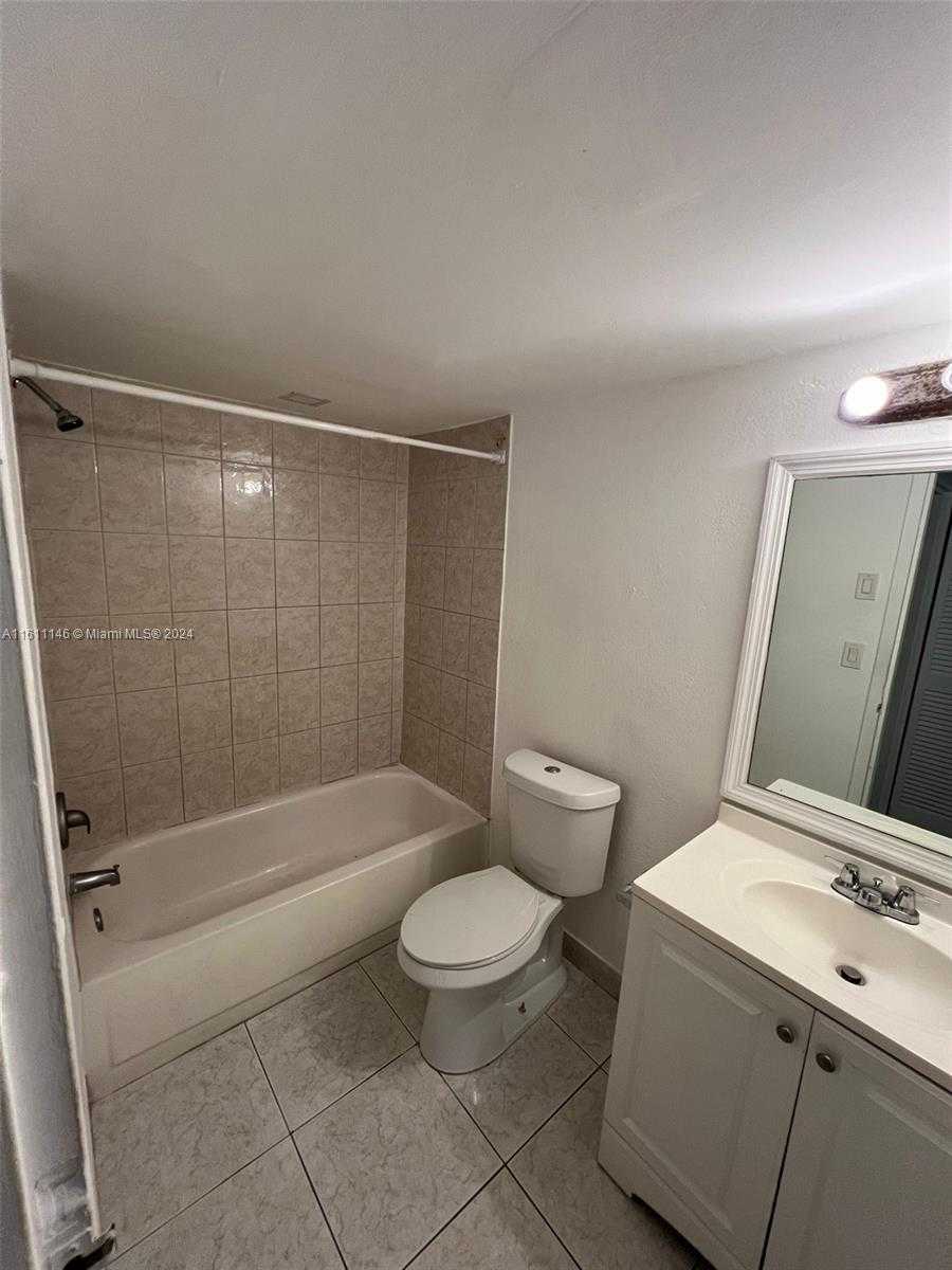 Small Image of 4111 SOUTH OCEAN DR #2004, Hollywood Number 9