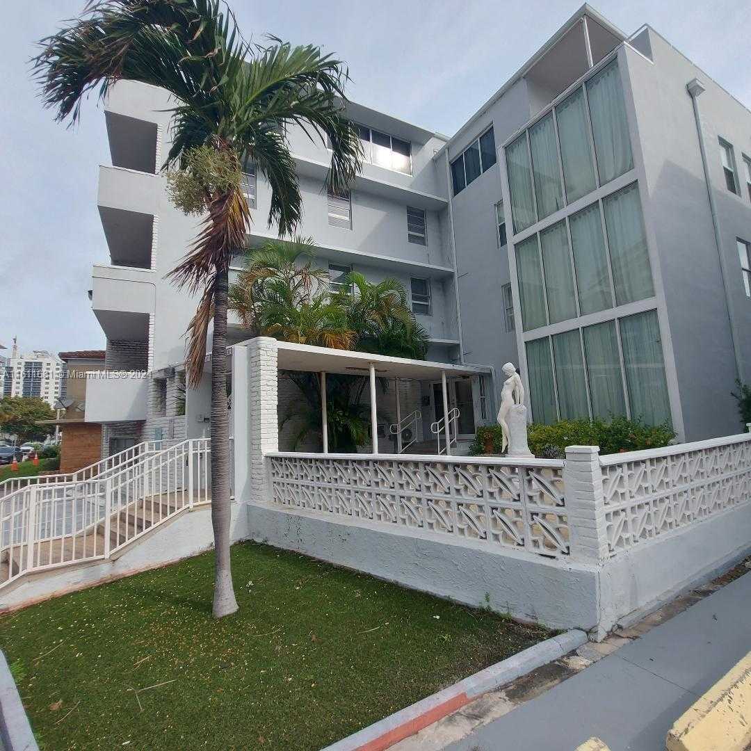 Small Image of 6767 INDIAN CREEK DR #2C, Miami Beach Number 17