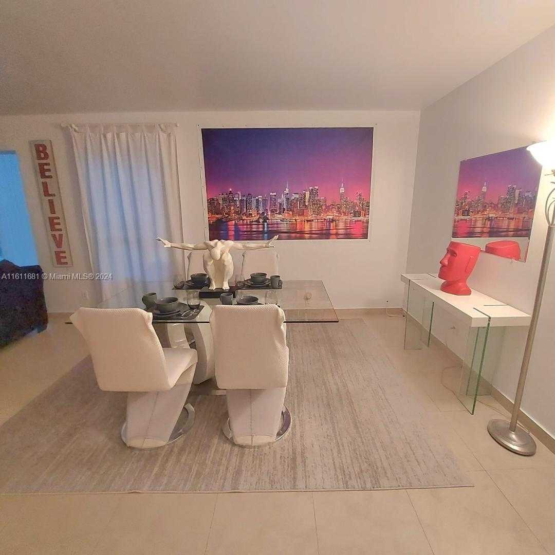 Small Image of 6767 INDIAN CREEK DR #2C, Miami Beach Number 2