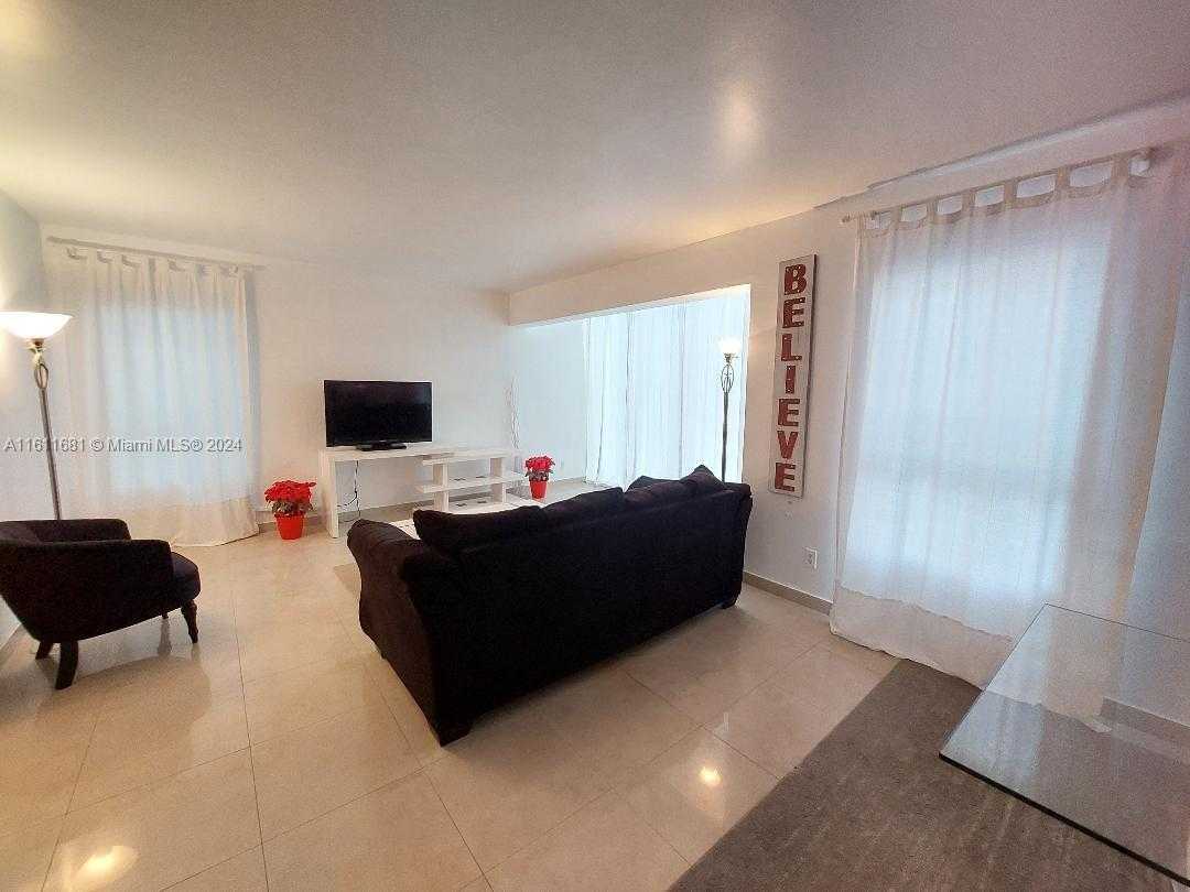 Small Image of 6767 INDIAN CREEK DR #2C, Miami Beach Number 7