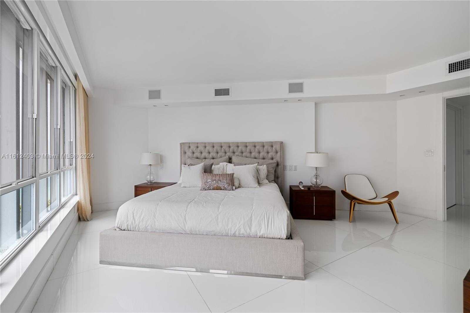 Small Image of 10155 COLLINS AVE #1210, Bal Harbour Number 15