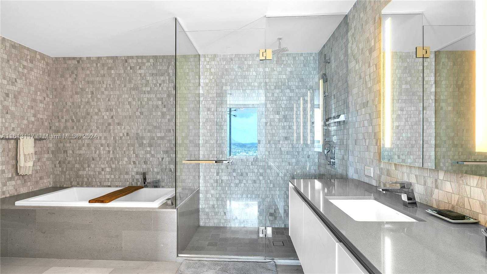 Small Image of 88 SOUTH WEST 7TH ST #2312, Miami Number 12