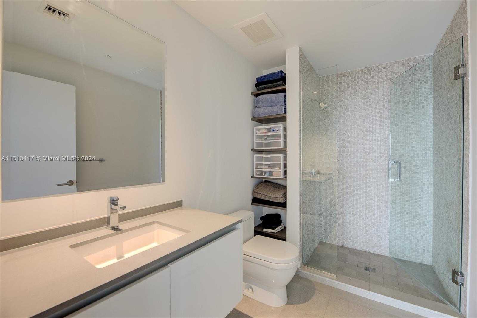 Small Image of 88 SOUTH WEST 7TH ST #2312, Miami Number 16