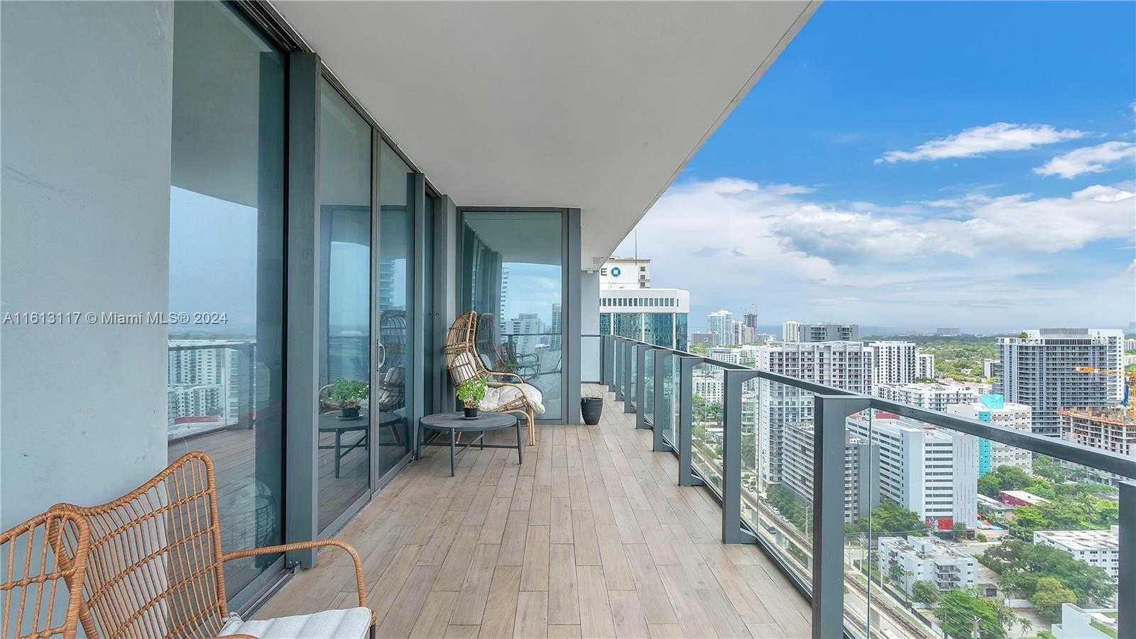 Small Image of 88 SOUTH WEST 7TH ST #2312, Miami Number 23