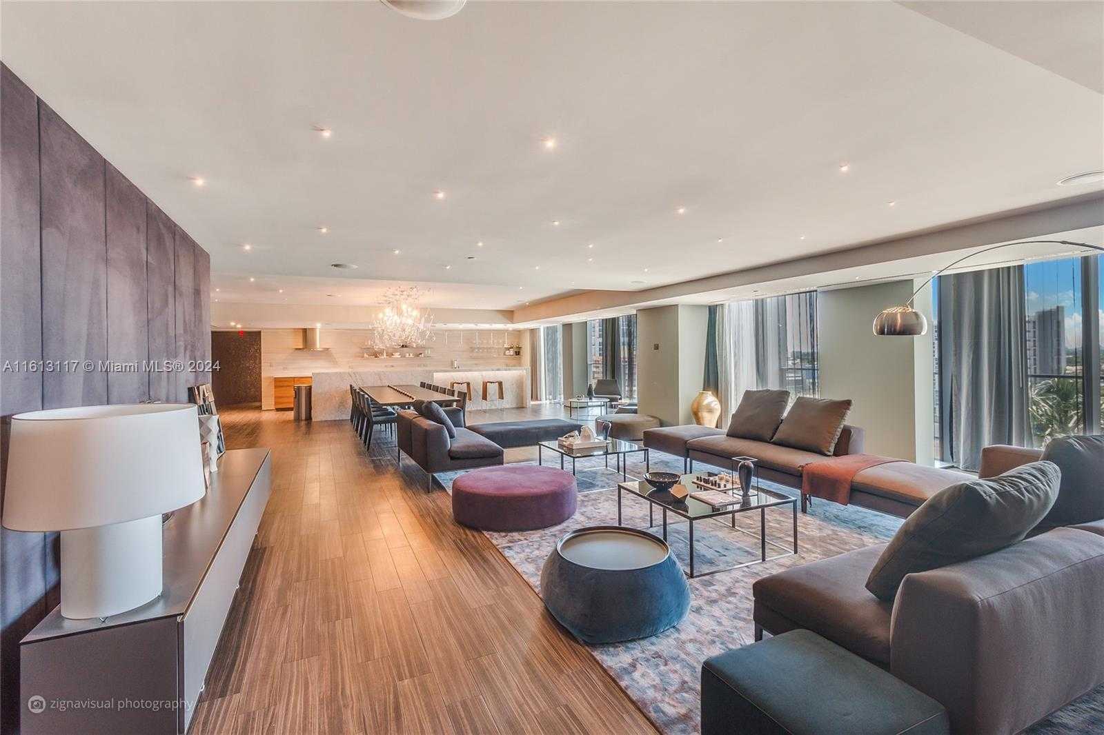 Small Image of 88 SOUTH WEST 7TH ST #2312, Miami Number 30
