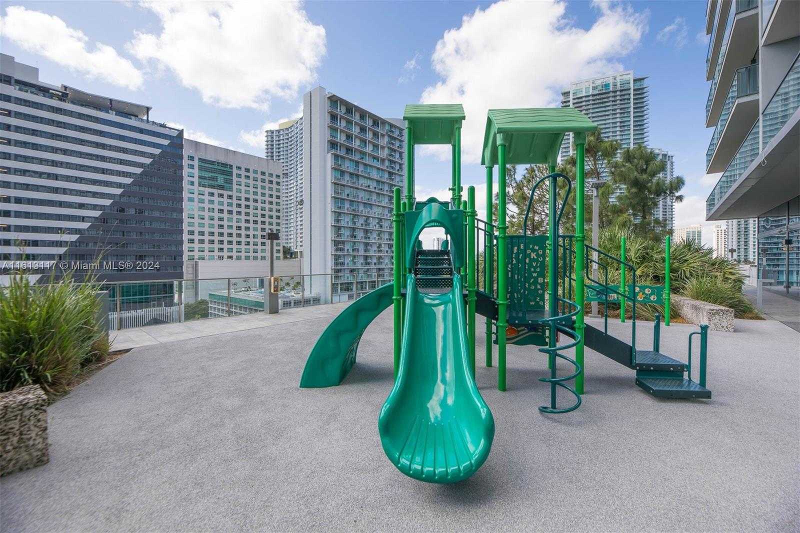 Small Image of 88 SOUTH WEST 7TH ST #2312, Miami Number 32