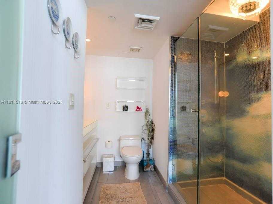 Small Image of 1100 WEST AVE #1004, Miami Beach Number 13