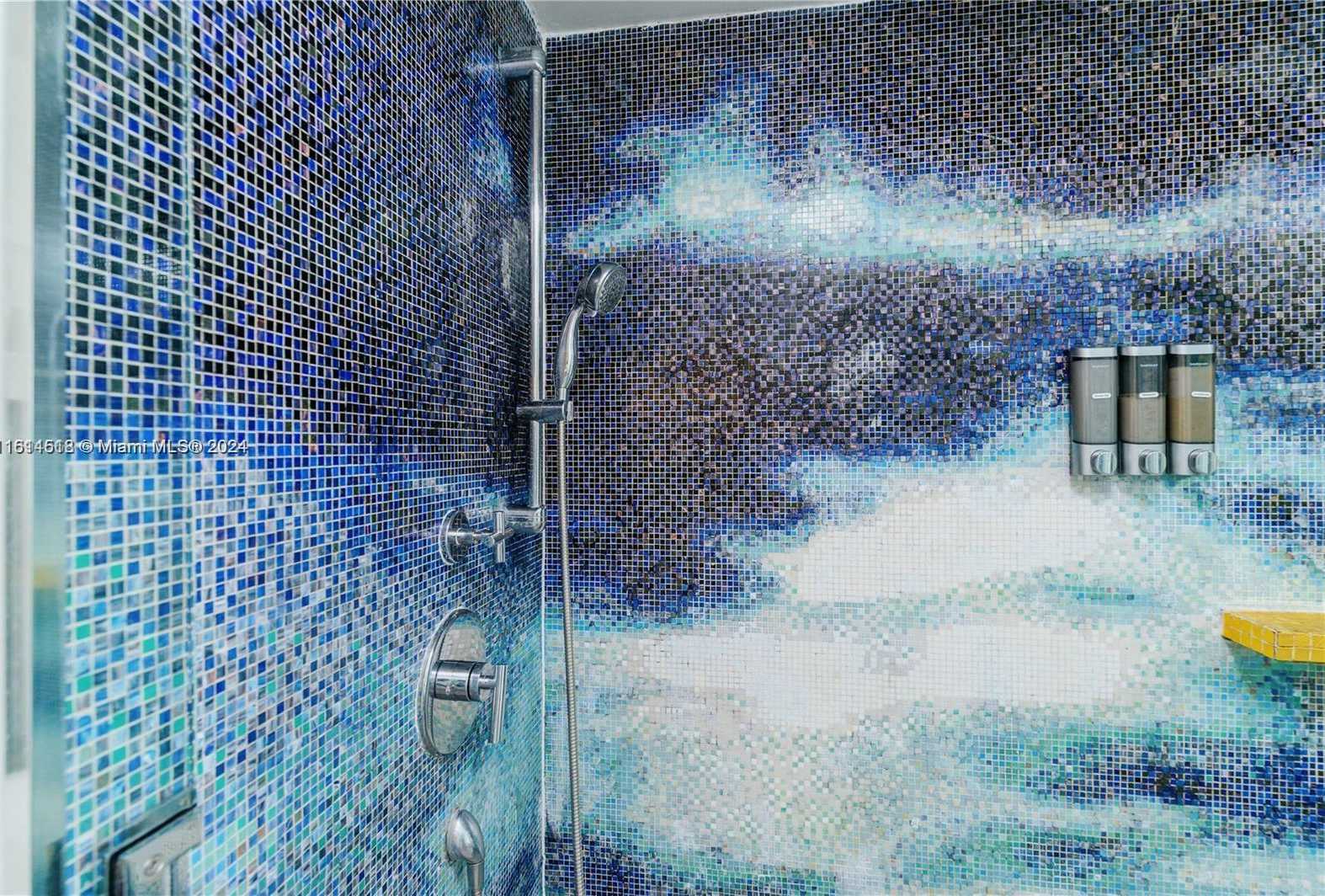 Small Image of 1100 WEST AVE #1004, Miami Beach Number 15