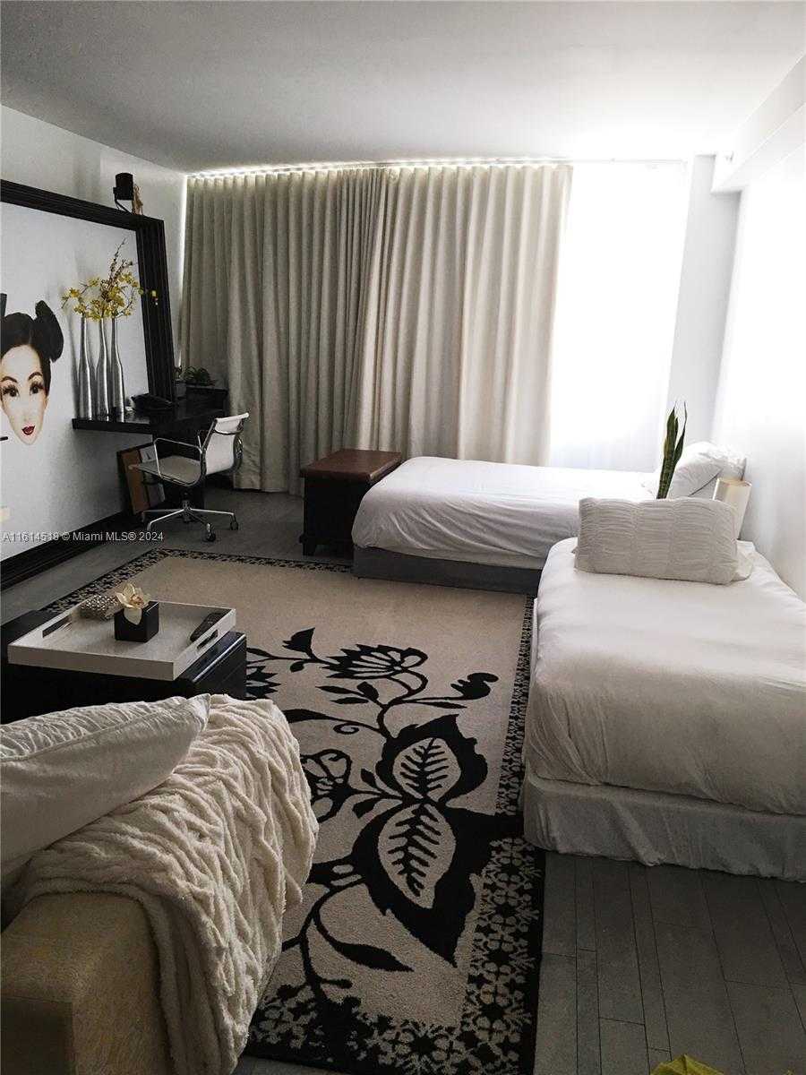 Small Image of 1100 WEST AVE #1004, Miami Beach Number 20