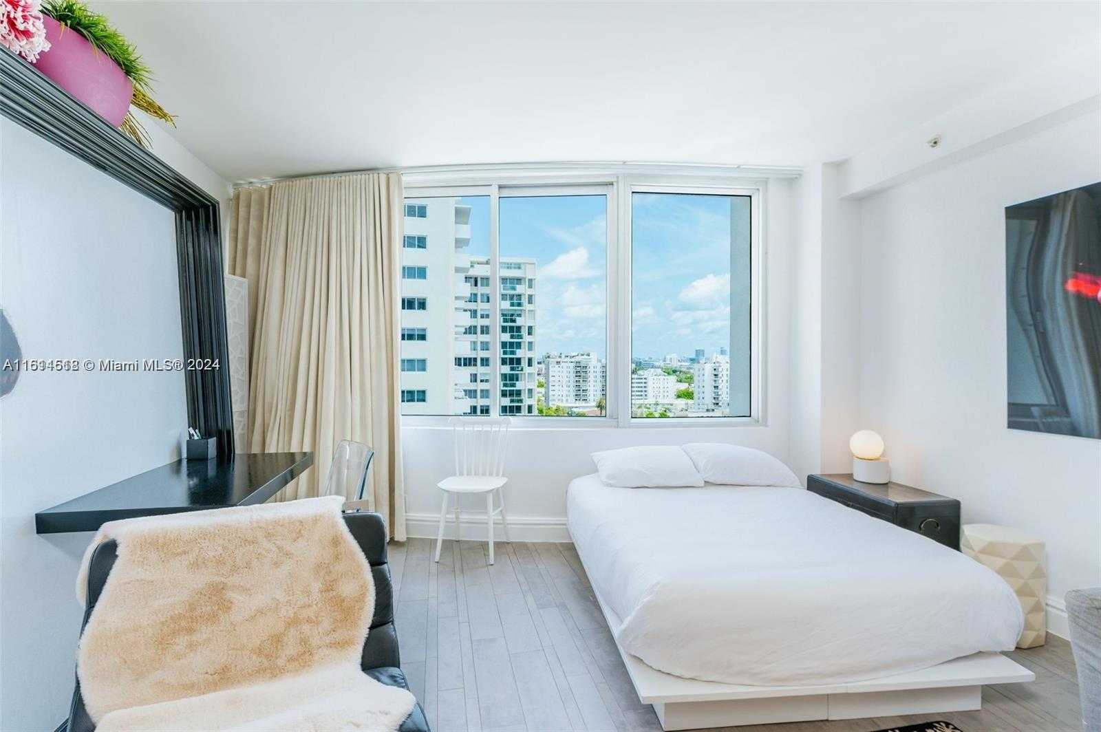 Small Image of 1100 WEST AVE #1004, Miami Beach Number 5