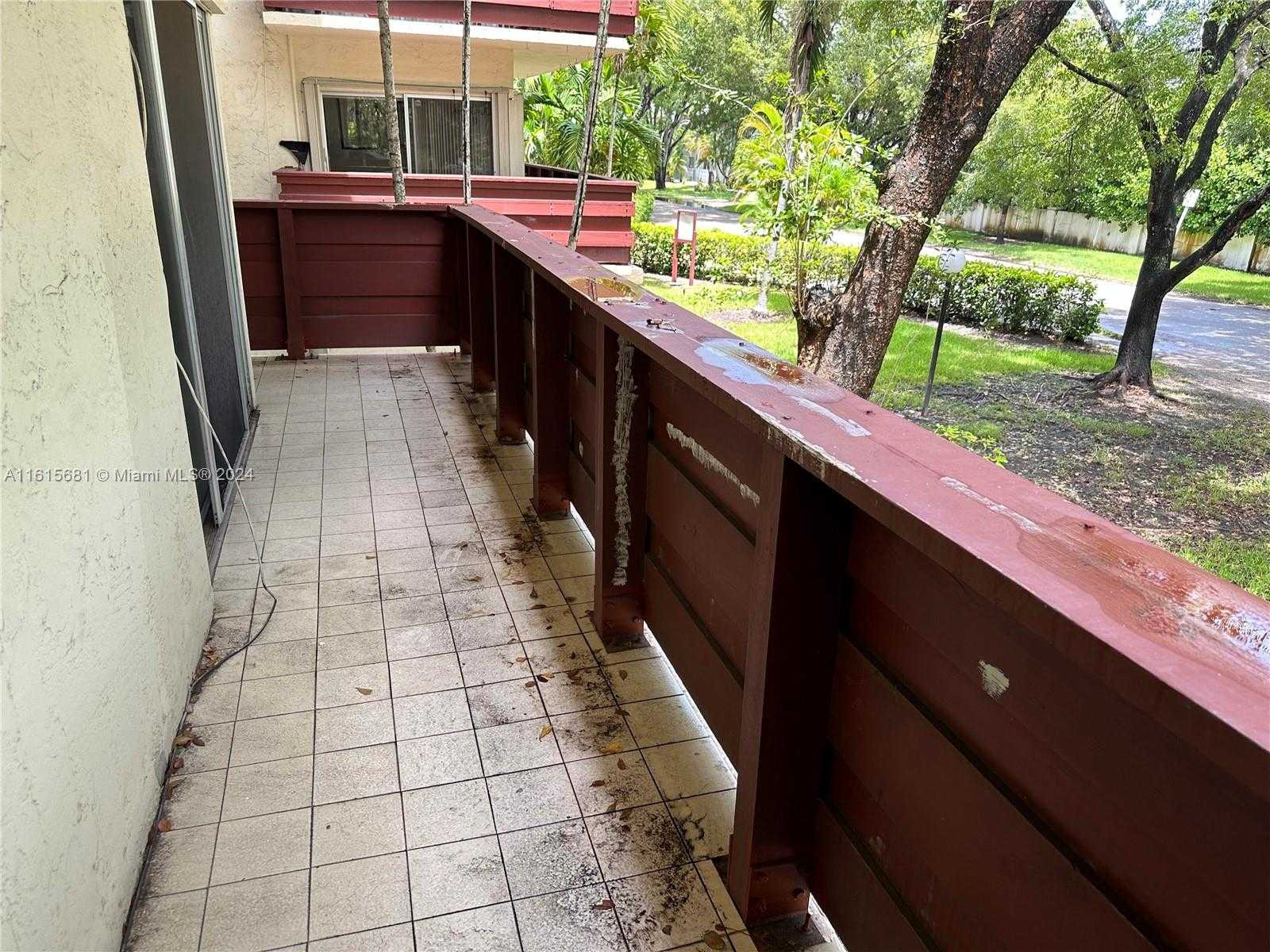 Small Image of 1205 MARIPOSA AVE #212, Coral Gables Number 10