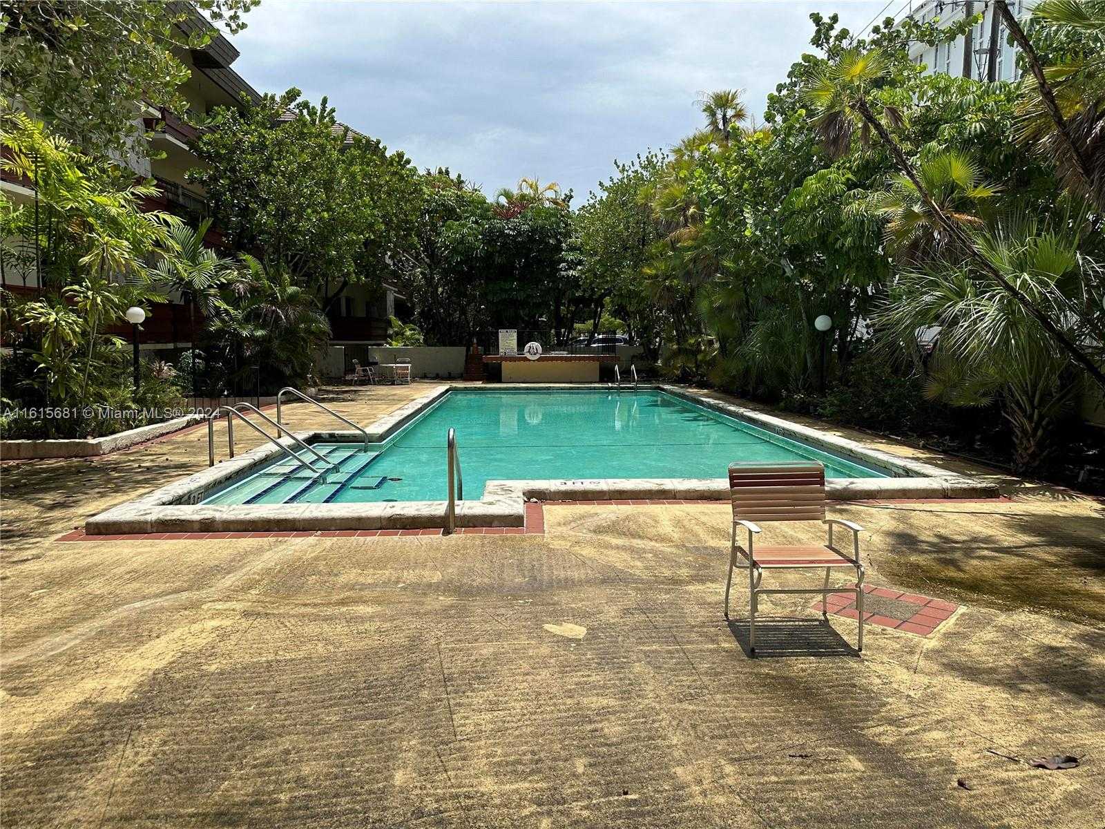 Small Image of 1205 MARIPOSA AVE #212, Coral Gables Number 13