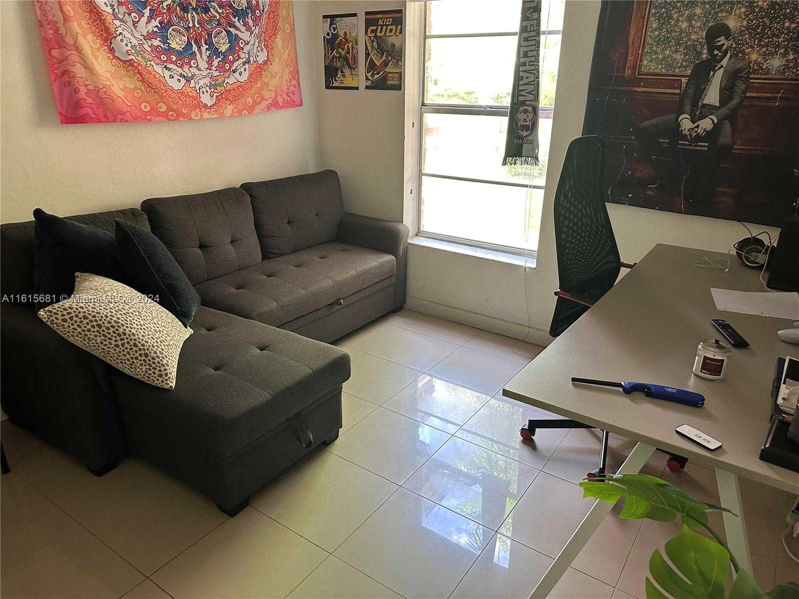 Small Image of 1205 MARIPOSA AVE #212, Coral Gables Number 8