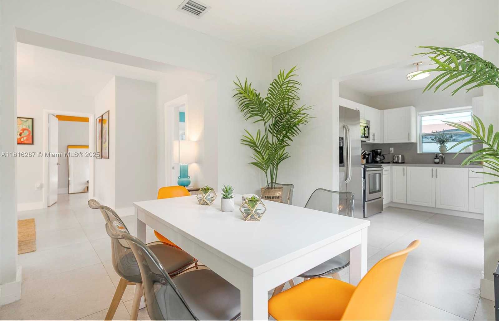 Small Image of 968 NORTH EAST 80TH ST, Miami Number 11