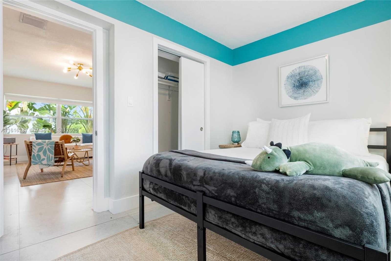 Small Image of 968 NORTH EAST 80TH ST, Miami Number 23