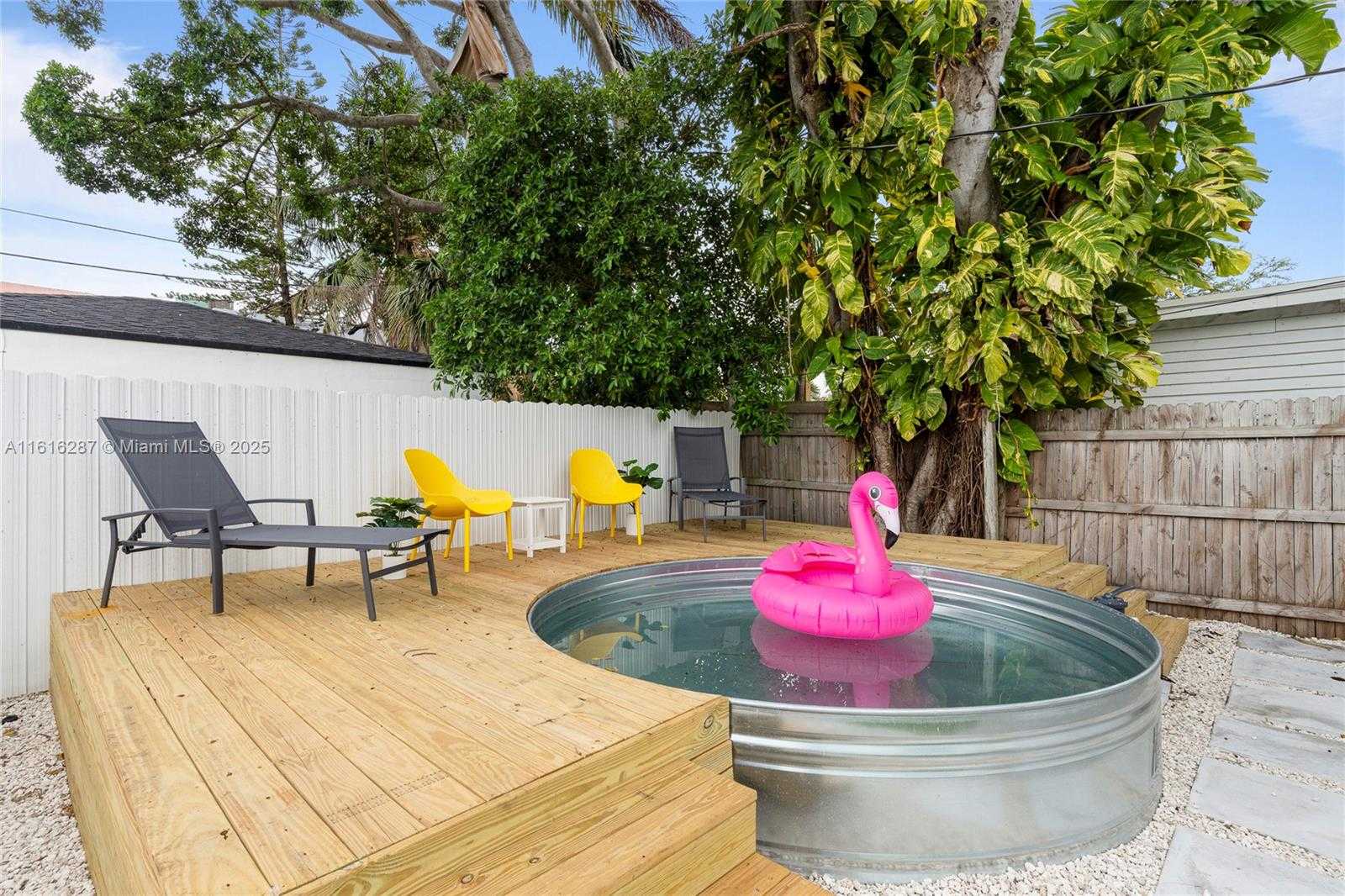 Small Image of 968 NORTH EAST 80TH ST, Miami Number 4