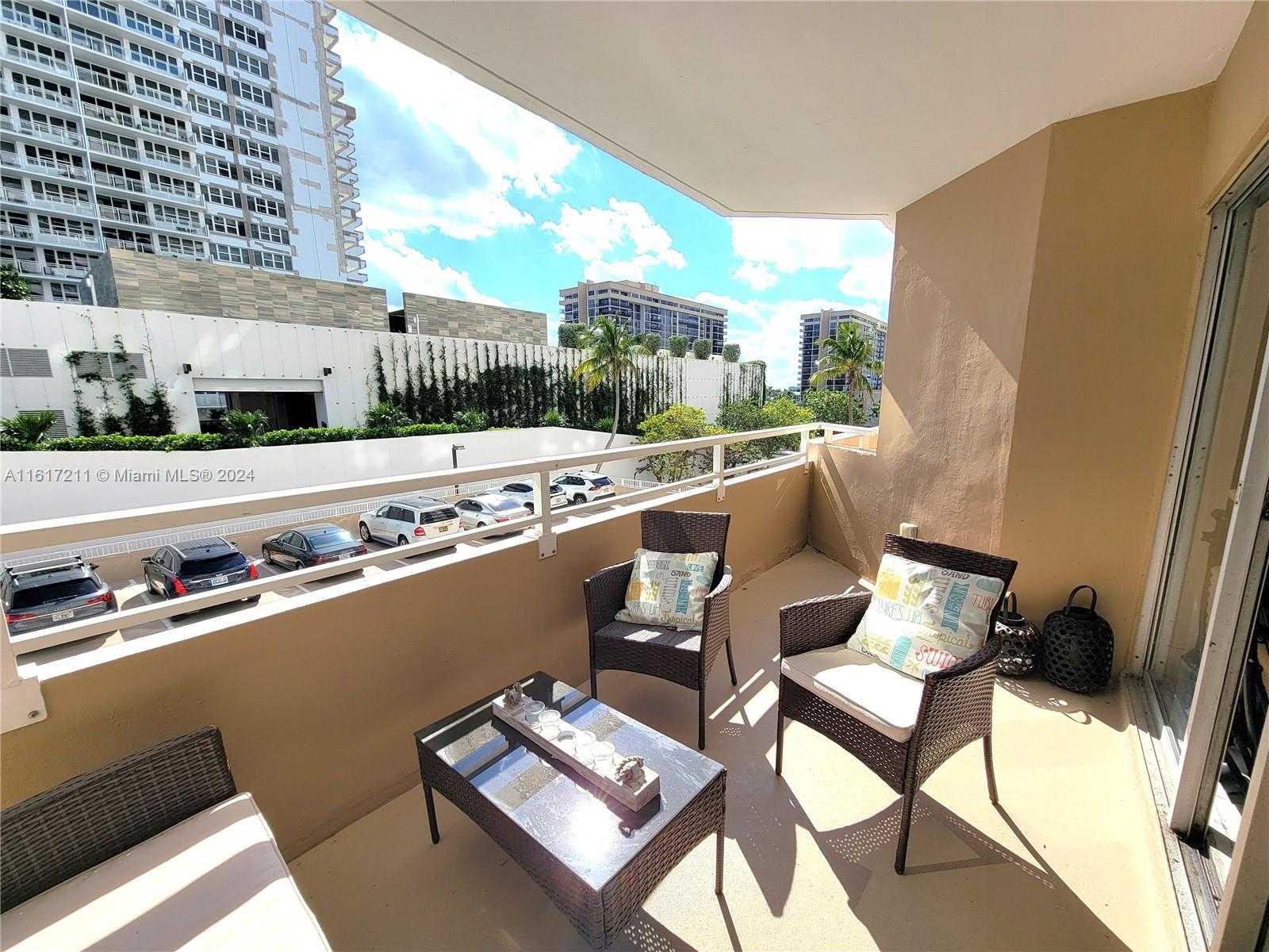 Small Image of 1980 SOUTH OCEAN DR #2C, Hallandale Beach Number 15