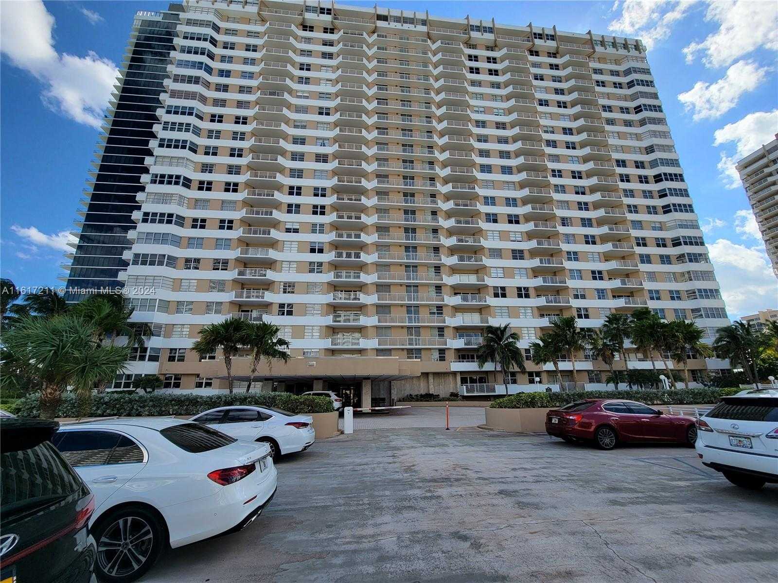 Small Image of 1980 SOUTH OCEAN DR #2C, Hallandale Beach Number 32