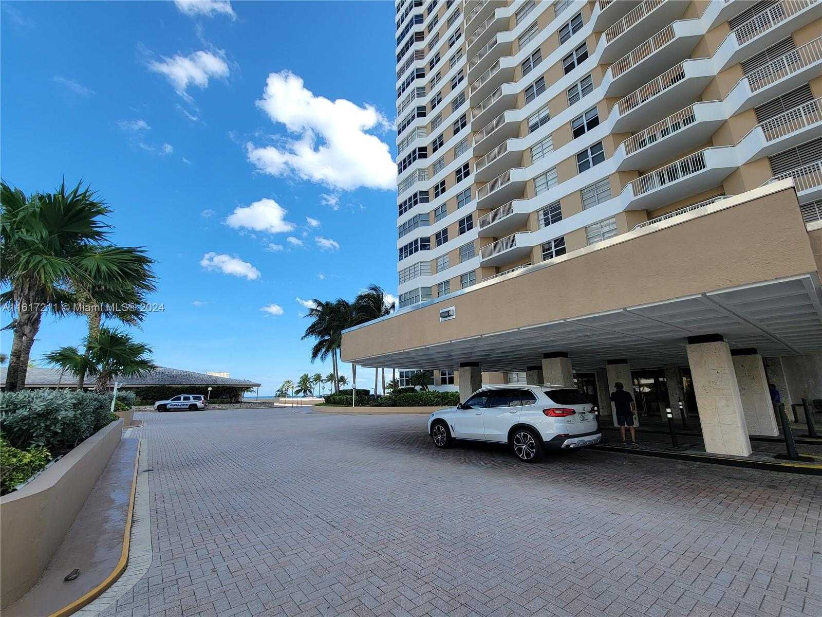 Small Image of 1980 SOUTH OCEAN DR #2C, Hallandale Beach Number 33