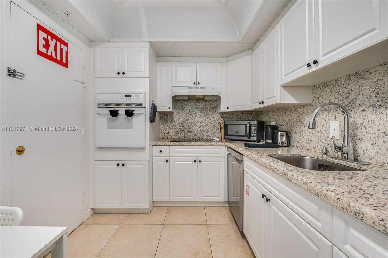 Small Image of 3801 SOUTH OCEAN DR #9T, Hollywood Number 11