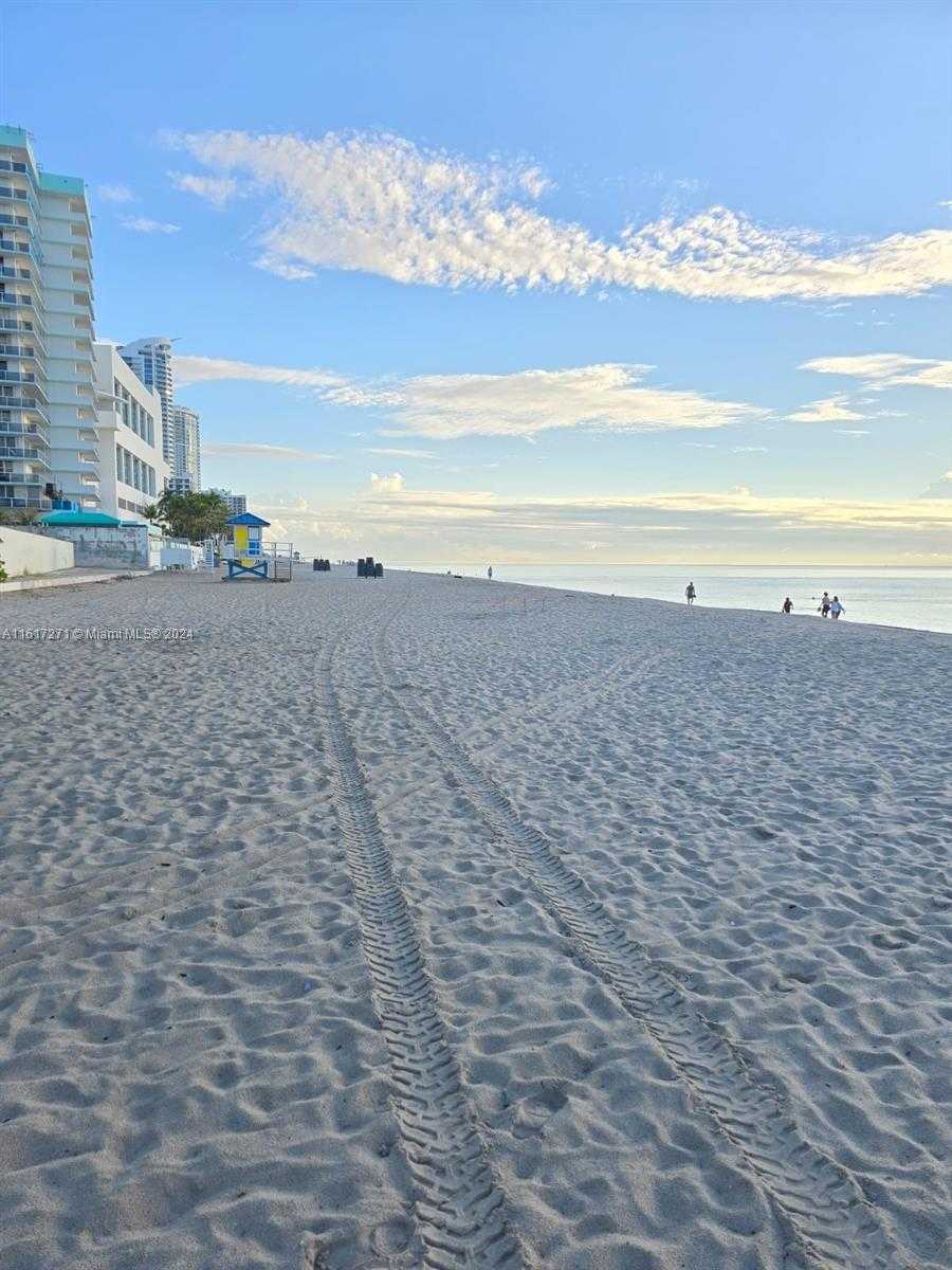 Small Image of 3801 SOUTH OCEAN DR #9T, Hollywood Number 25