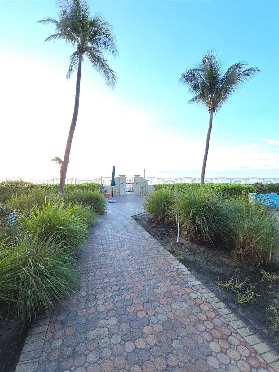 Small Image of 3801 SOUTH OCEAN DR #9T, Hollywood Number 30