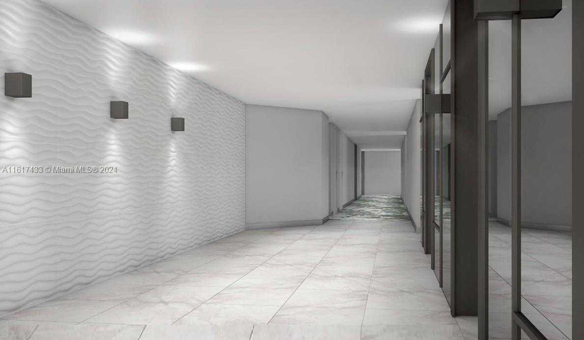 Small Image of 2555 COLLINS AVE #1808, Miami Beach Number 16