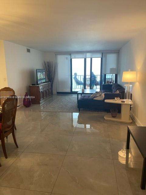 Small Image of 2401 SOUTH OCEAN DR #1203, Hollywood Number 10