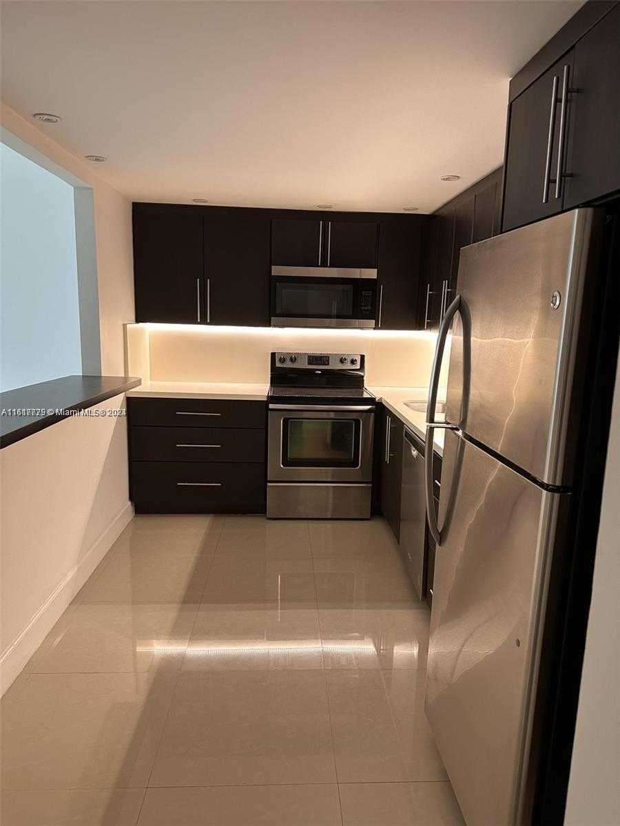 Small Image of 19380 COLLINS AVE #1625, Sunny Isles Beach Number 5
