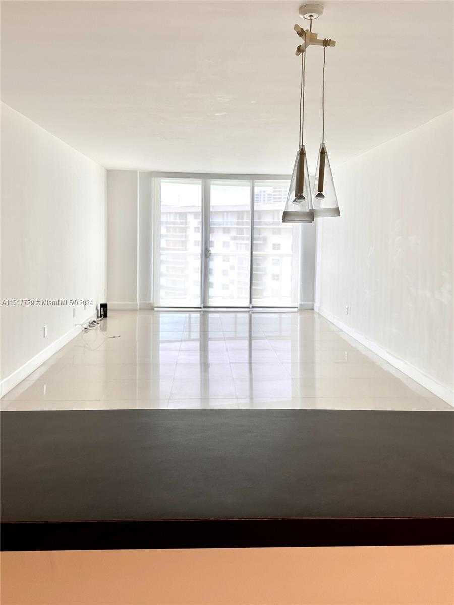 Small Image of 19380 COLLINS AVE #1625, Sunny Isles Beach Number 6