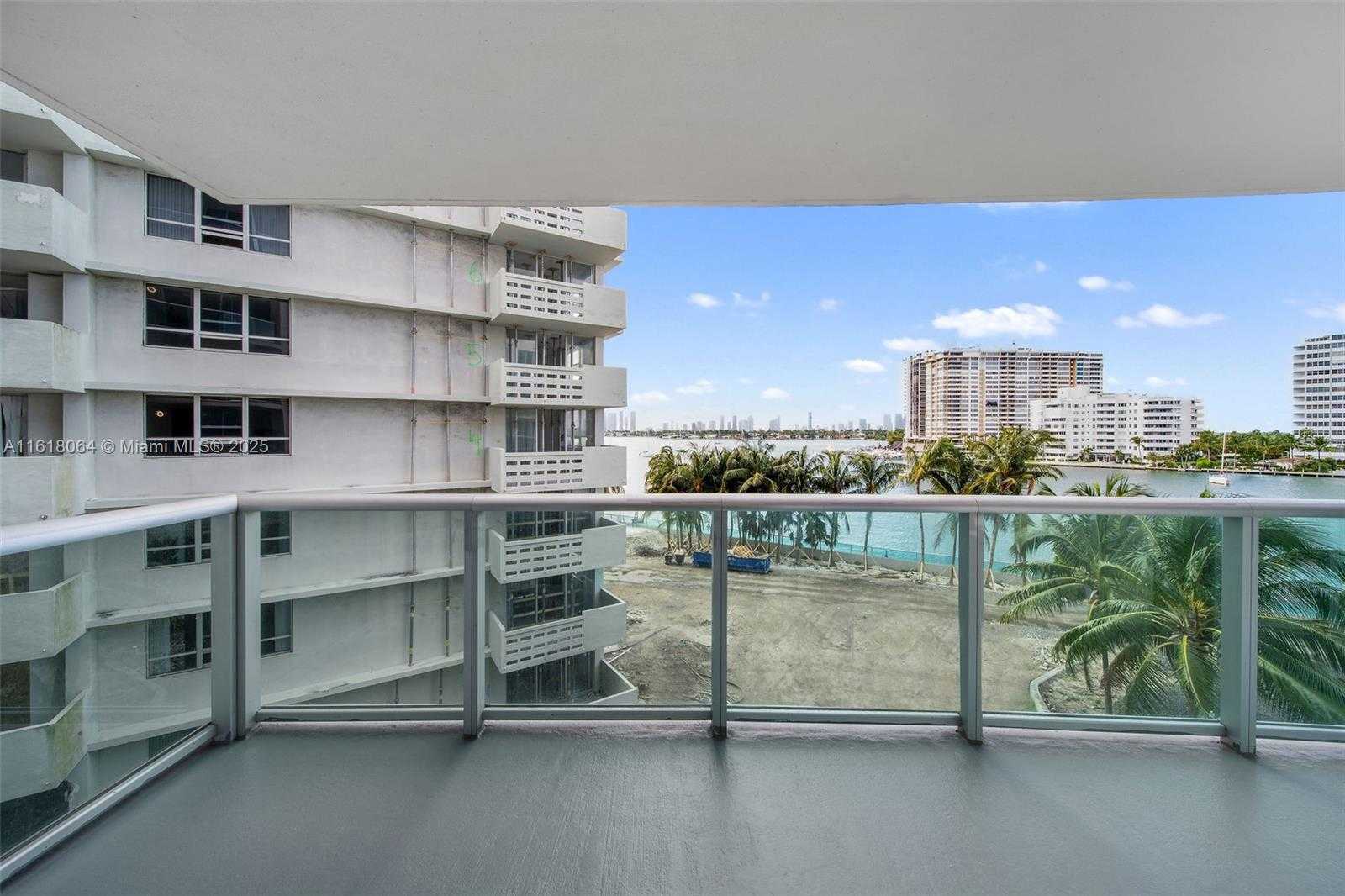Small Image of 1500 BAY RD #G-0601, Miami Beach Number 10