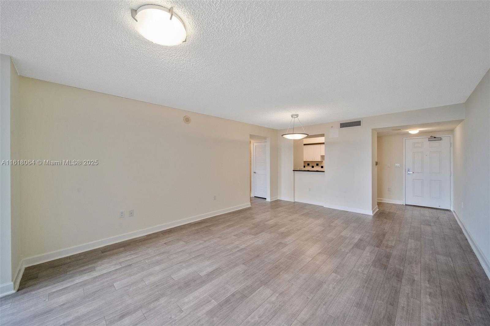 Small Image of 1500 BAY RD #G-0601, Miami Beach Number 12
