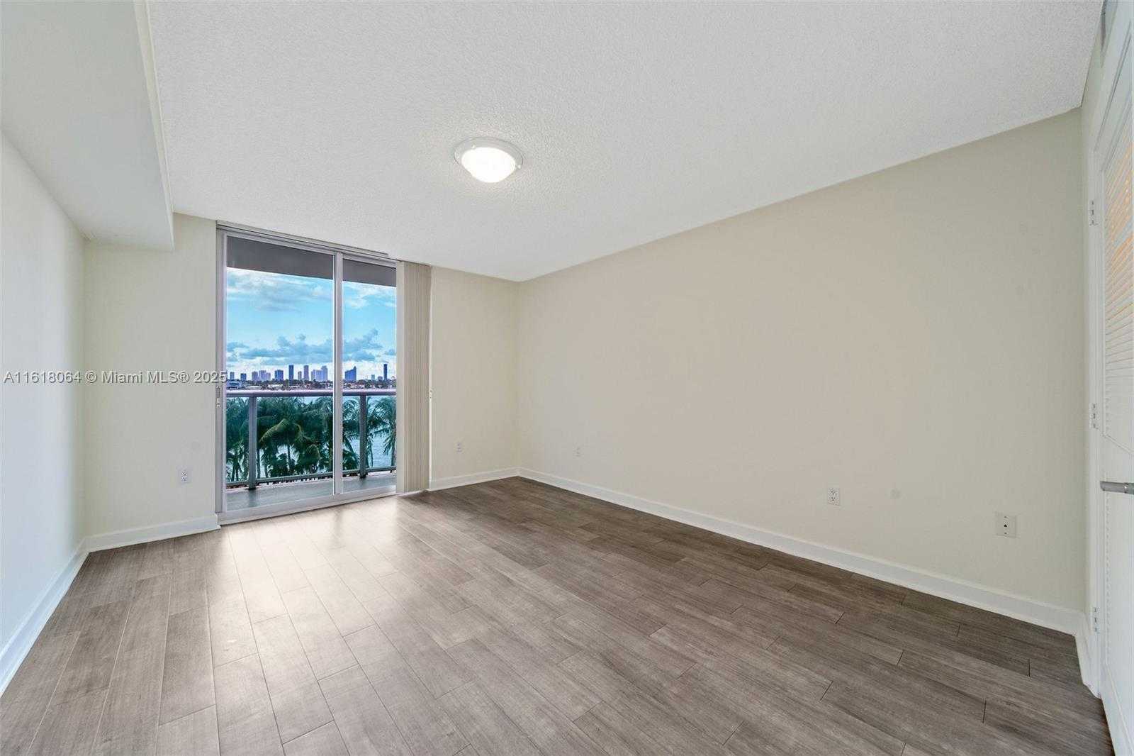 Small Image of 1500 BAY RD #G-0601, Miami Beach Number 16