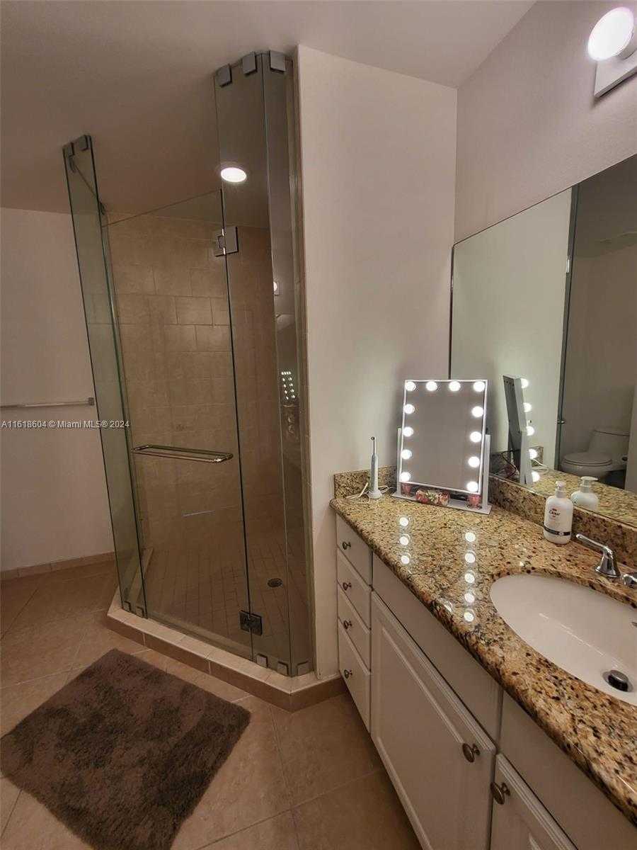 Small Image of 3001 NORTH EAST 185TH ST #311, Aventura Number 32