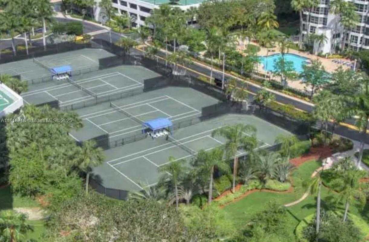 Small Image of 3600 MYSTIC POINTE DR #1607, Aventura Number 10